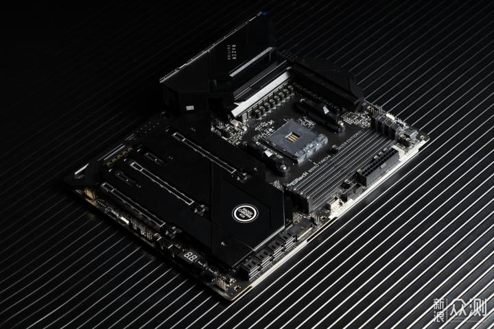 Intel 11代ES CPU超前评测 代号也是Rocket Lake，性能比想象中更强